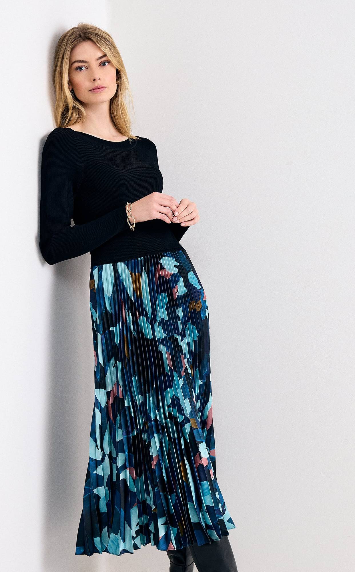 Phase Eight Women's Riley Knit Pattern Dress