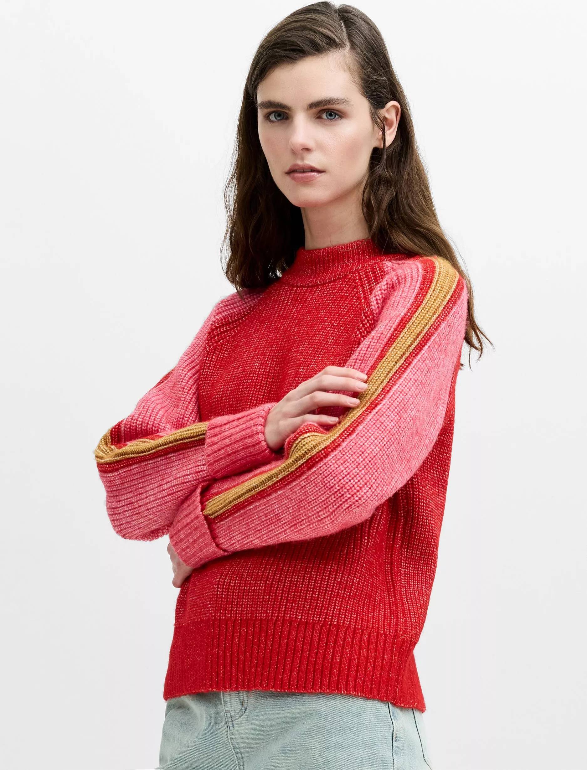 Kessy Tri Colour Raglan Jumper - Red