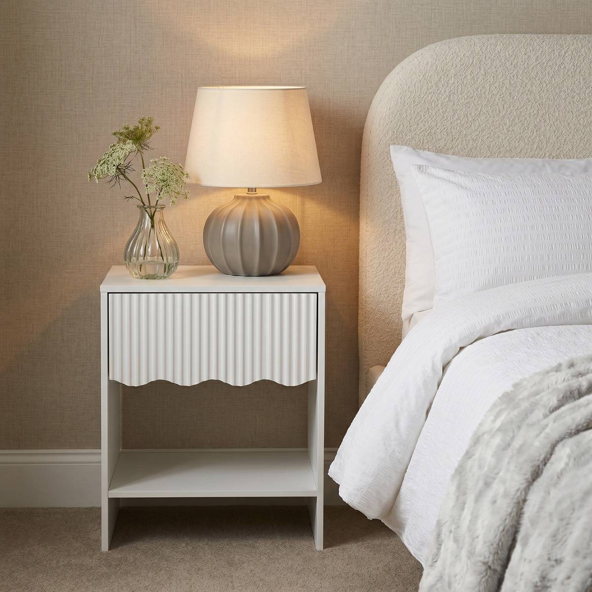 OHS Scallop Ribbed Bedside Table 1 Drawer Bedside Table