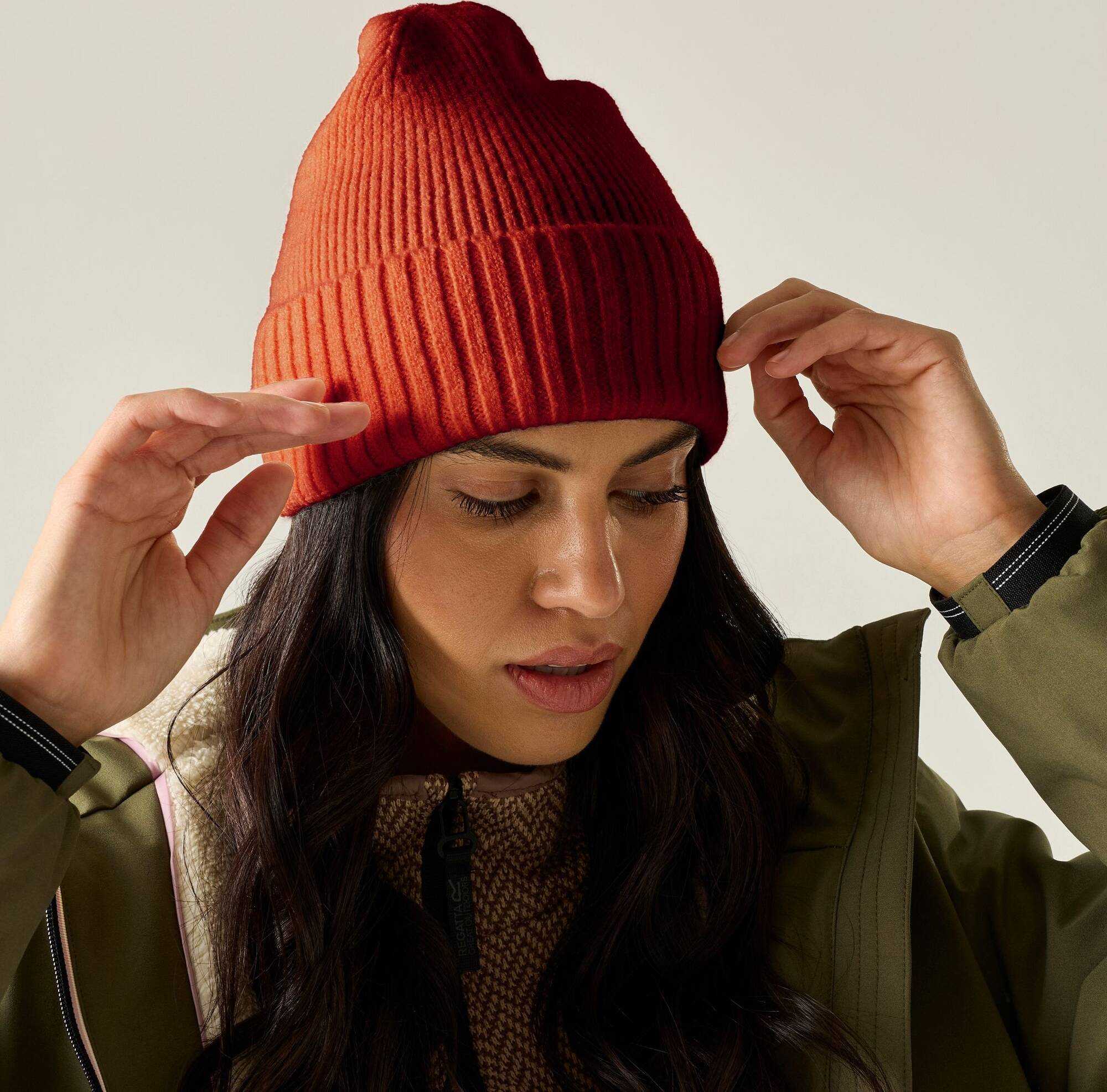 Regatta Ribbed Basic Beanie Red