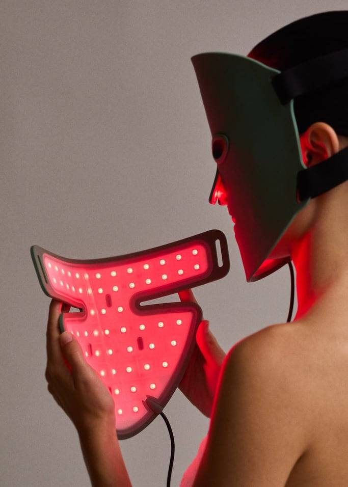 LED Treatment Mask