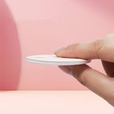 Flocked Puff For Sheer To Medium Coverage Foundation Application