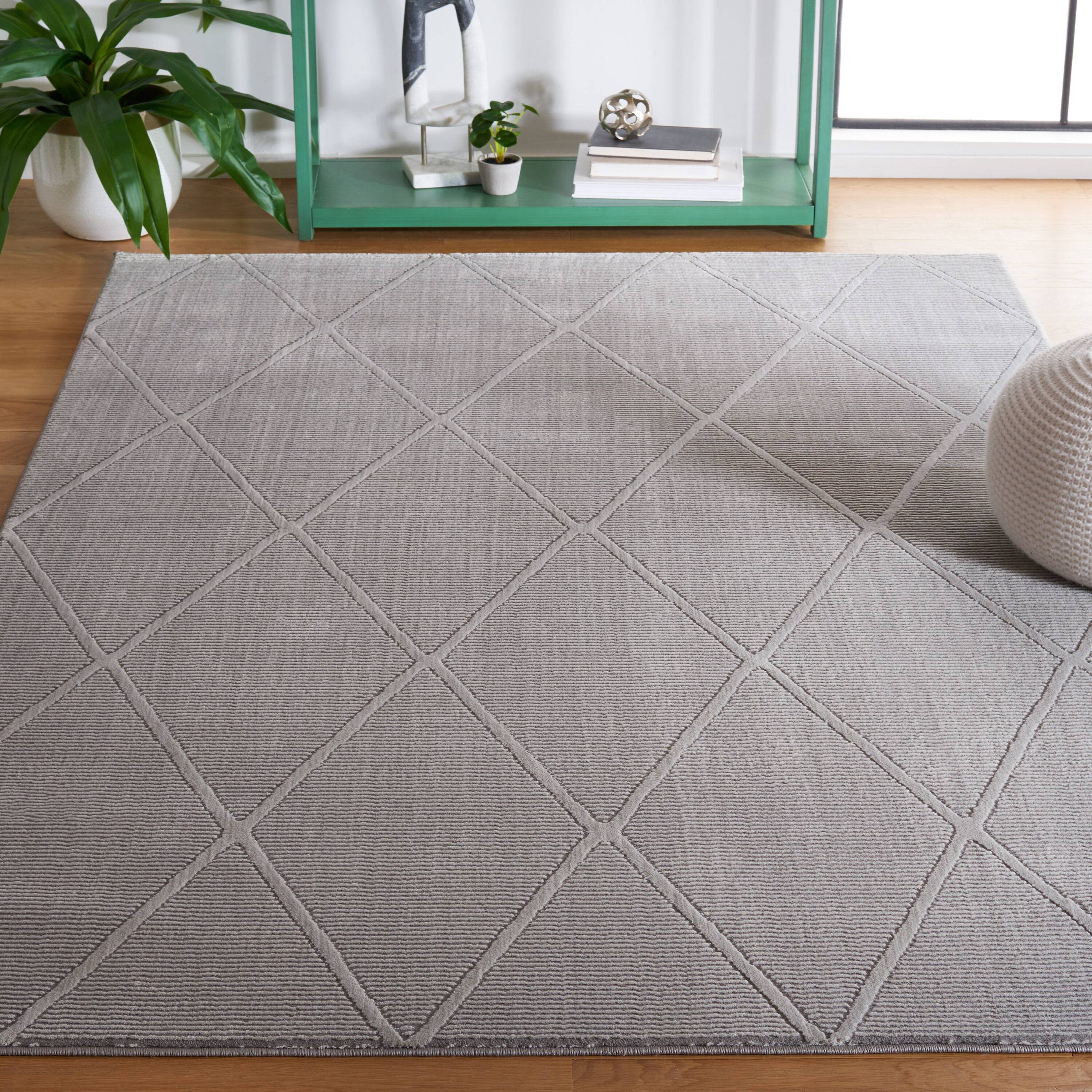Safavieh Revive 104F 4 x 6 Rectangular Area Rug Gray 48x72"