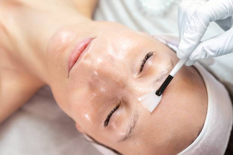 1-Hour Hydrafacial LED Light Therapy