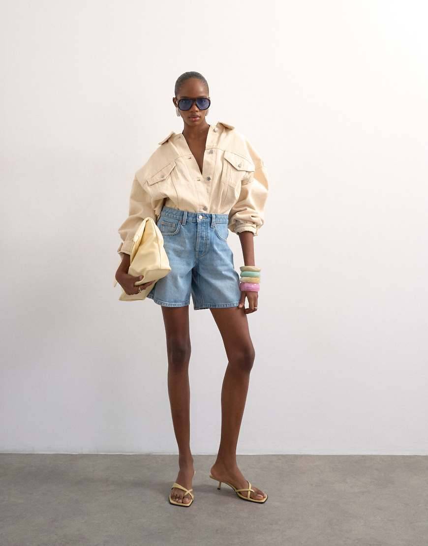 Topshop Denim Editor Short - Bleach Blue