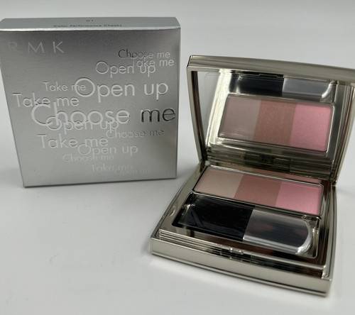 Color Performance Cheeks Translucent Pink