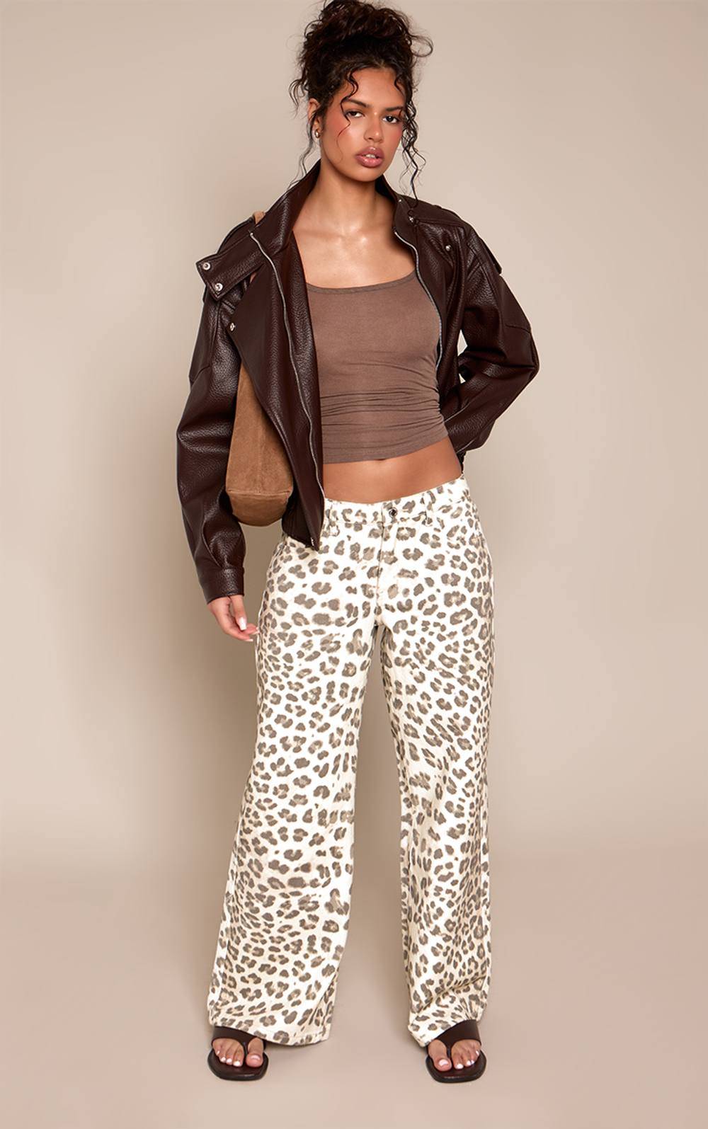 PrettyLittleThing Leopard Print Low Rise Wide Leg Jeans