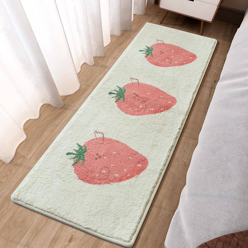 Strawberry Pattern Polyester Bedroom Runner Rug