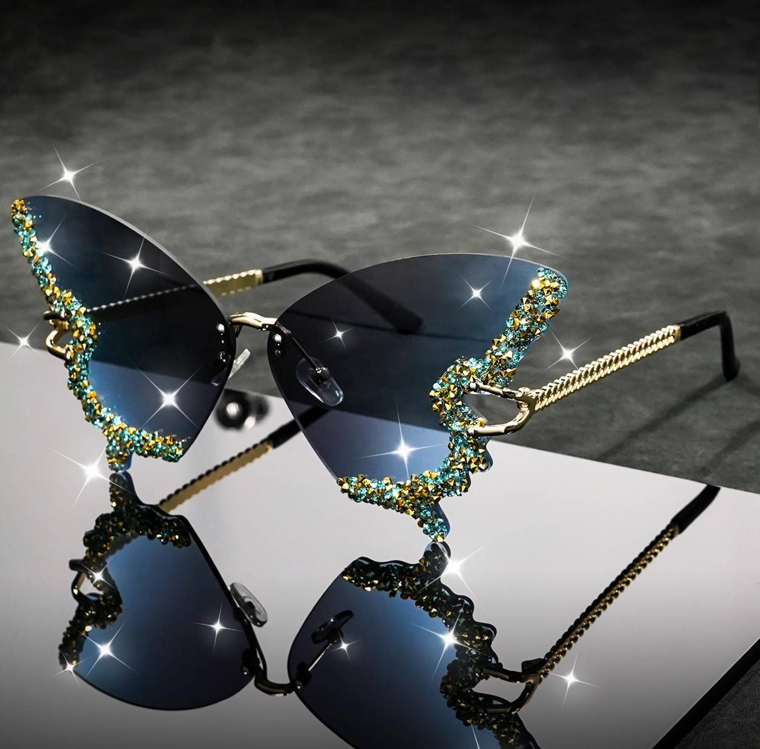 Yiran Butterfly Rimless Fashion Sunglasses Bling Rhinestone Gradient - Gray