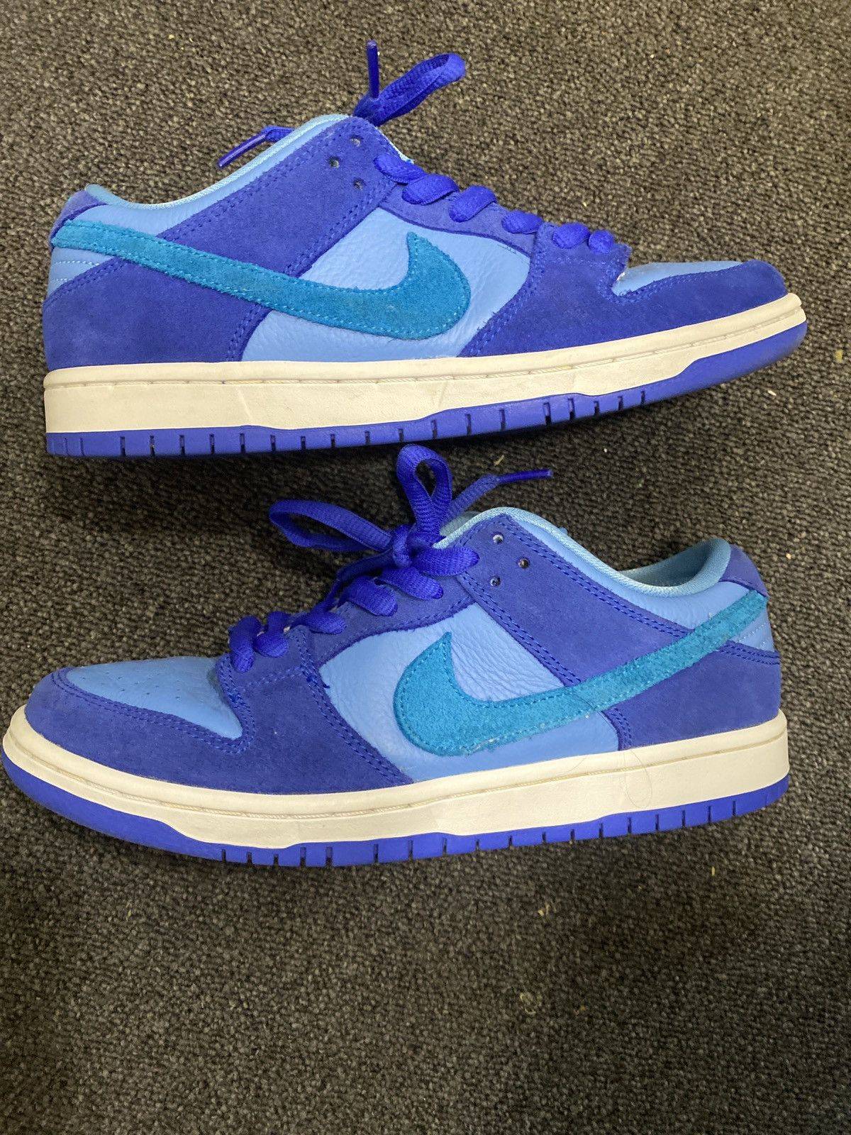 Nike SB Dunk Low - Blue Raspberry