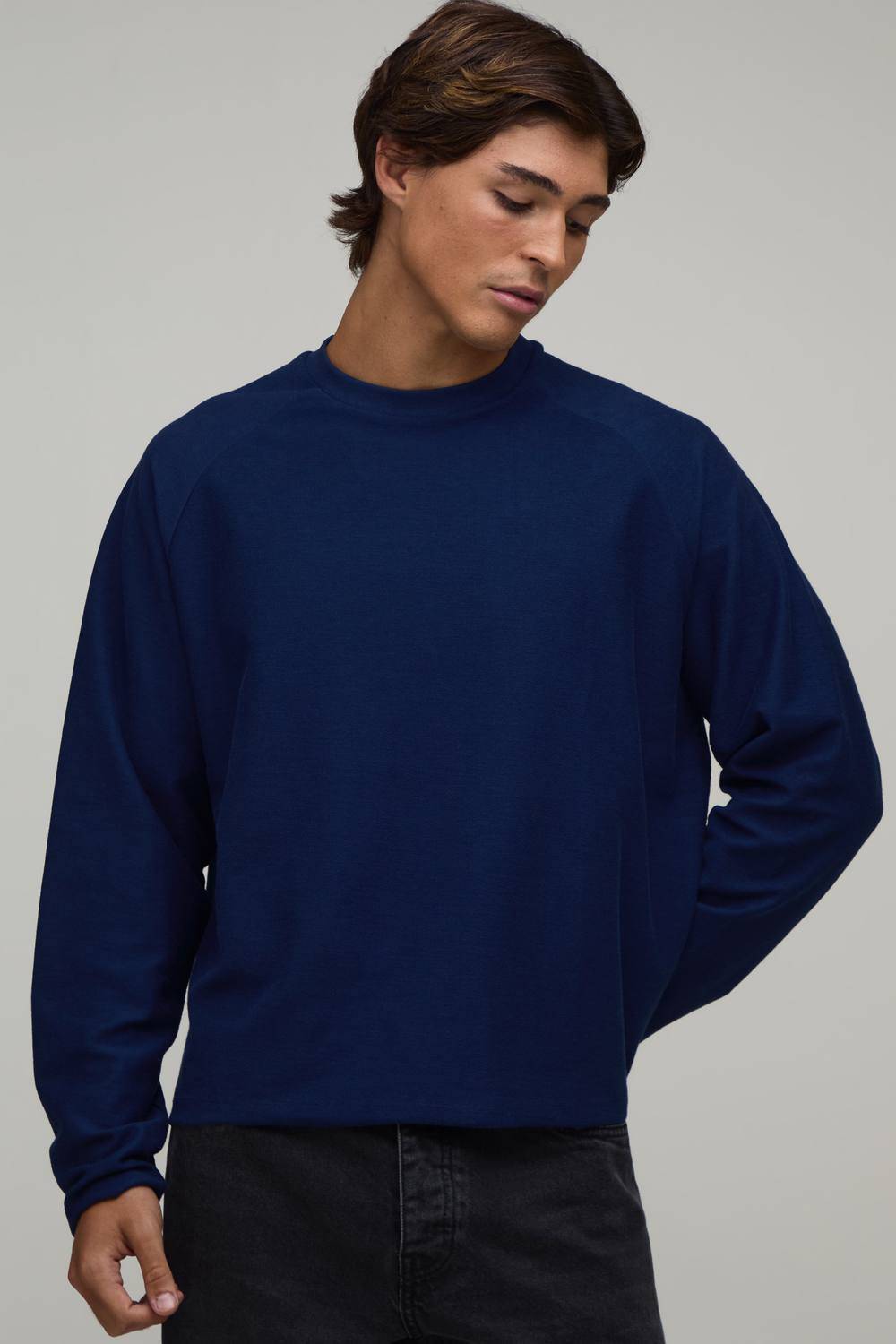 boohooMAN Oversized Boxy Reverse Loopback Raglan Long Sleeve Top - Navy