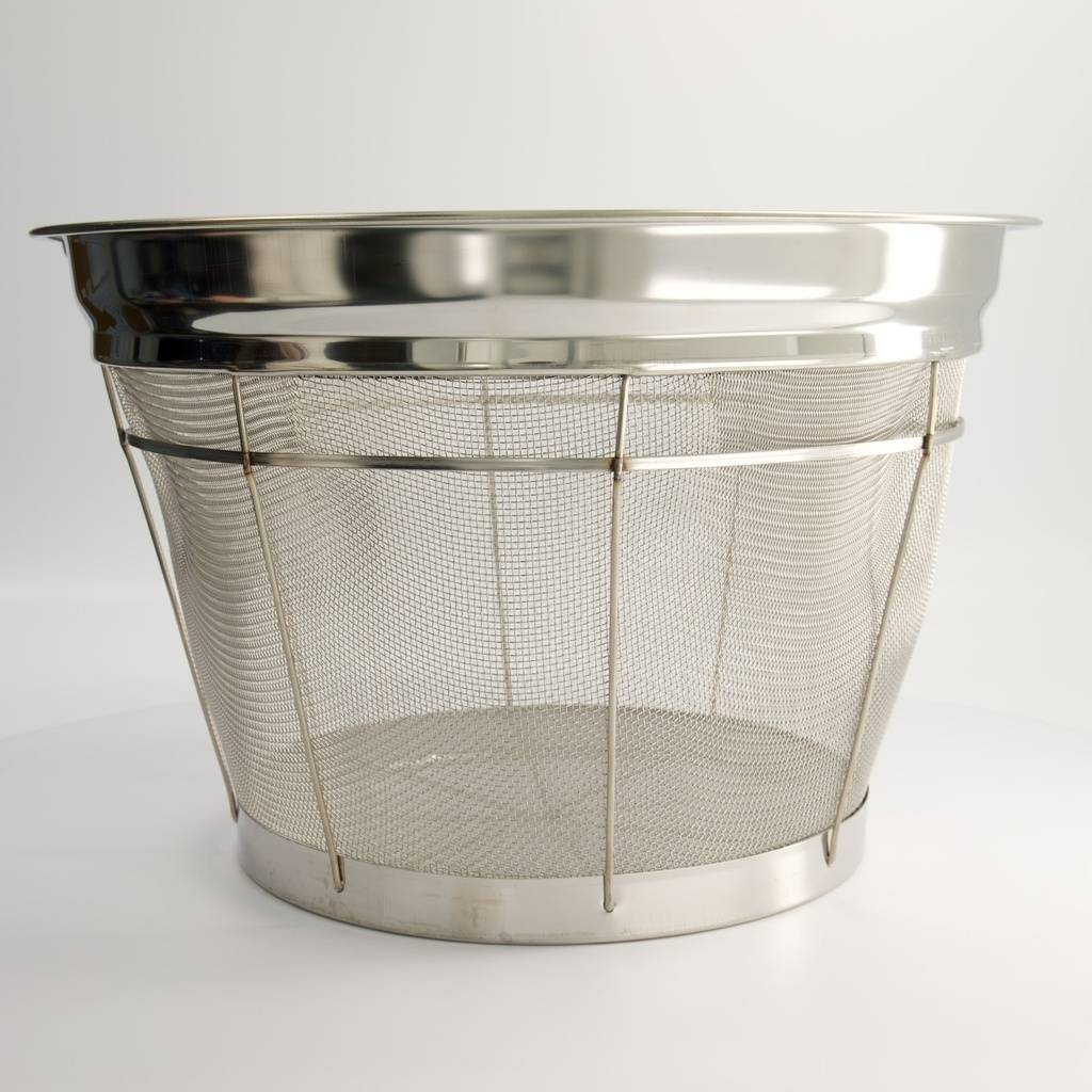 The Kitchen Lab Pro Deep Strainer