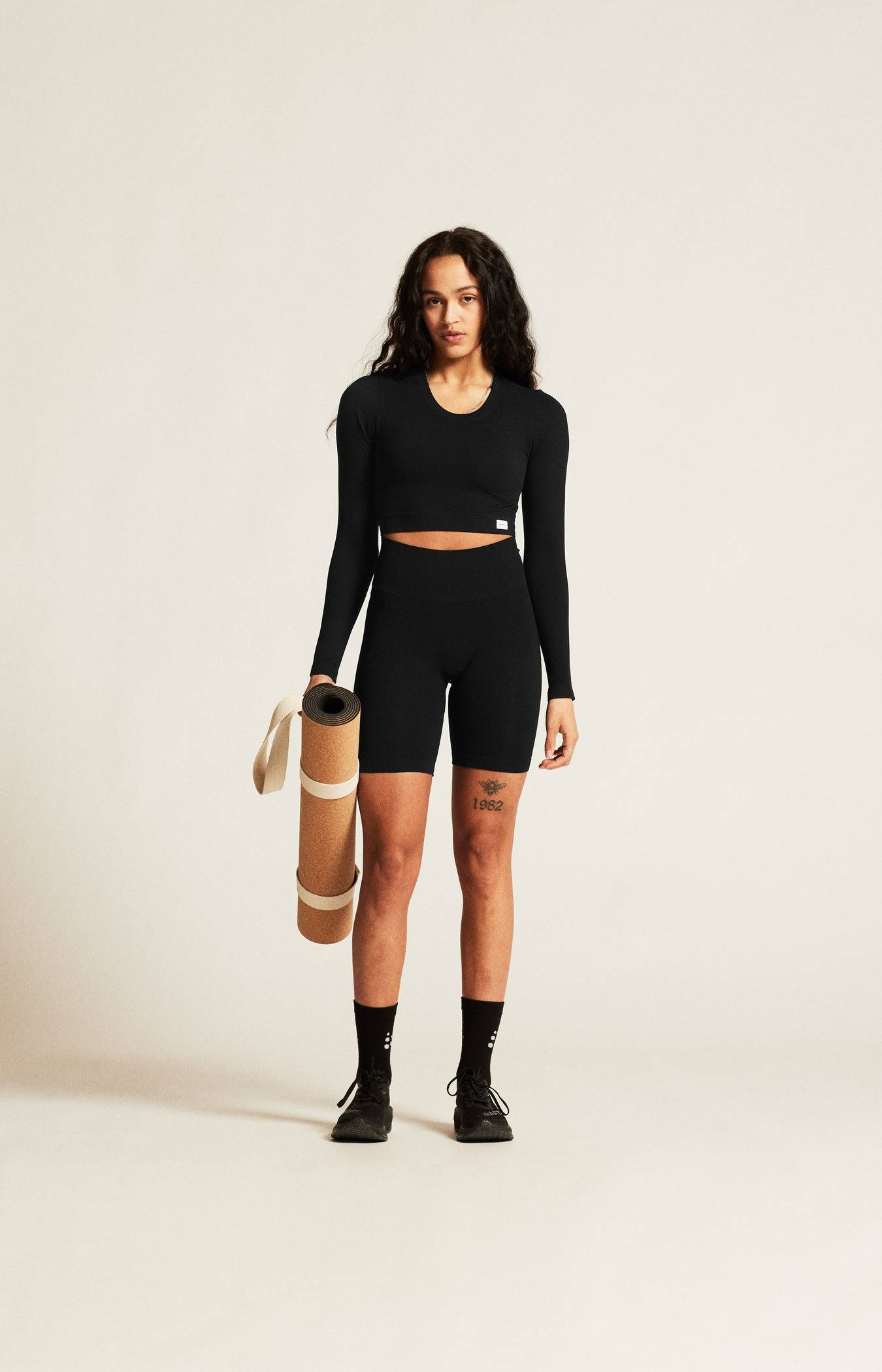 Collective Rib Cropped Ls Top - W