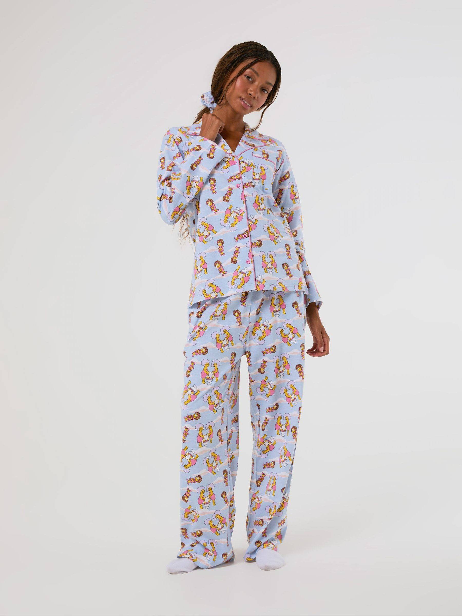 Skinnydip Cloud Pyjamas Set with Scrunchie