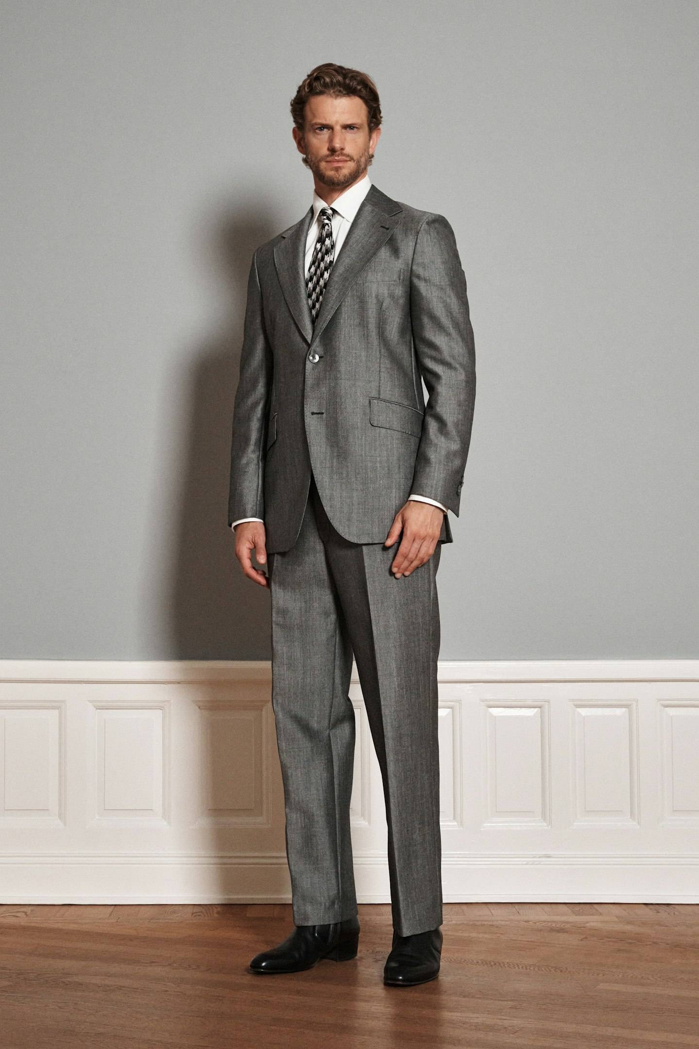 Regular Fit Structured Suit