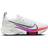 NIKE Air Zoom Tempo Next% M - White/Hyper Violet/Flash Crimson/Black