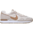 NIKE Venture Runner M - Beige