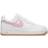 NIKE Air Force 1 Low Retro - White/Pink Gum Yellow/Metallic Gold