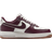 NIKE Air Force 1 '07 LV8 M - Sail/Gum Medium Brown/Night Maroon