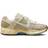 NIKE Zoom Vomero 5 W - Oatmeal/Pale Ivory/Sail/Lt Cho