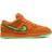 NIKE SB Dunk Low M - Bright Ceramic/Green Spark