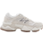 New Balance 9060 - Beige