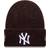 New Era NY Yankees Vinröd Mössa Med Bred Mudd I Ylletyg