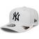 New Era New York Yankees Essential 9Fifty Stretch Snap Cap - White