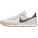 NIKE Internationalist W - White/Summit White/Gum Light Brown/Rough Green