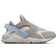 Nike Air Huarache W - Summit White/Light Iron Ore/Photon Dust/Particle Gray