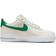 NIKE Air Force 1 '07 SE W - Sail/White/Metallic Gold/Malachite