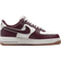 NIKE Air Force 1 '07 LV8 M - Sail/Gum Medium Brown/Night Maroon