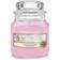 Yankee Candle Snowflake Kisses Doftljus Pink Duftkerzen 105g