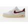 NIKE Air Force 1 '07 SE W - Photon Dust/Summit White/Muslin/Team Red