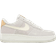 Nike Air Force 1 Low '07 W - Light Bone