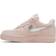 Nike Air Force 1 '07 Faux Sherpa Fur W - Pink Oxford/Cedar/Metallic Silver