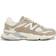 New Balance 9060 - Driftwood/Stone Pink/Sea Salt