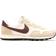 NIKE Air Pegasus 83 M - Sail/Rattan/Coconut Milk/Light Chocolate