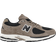 New Balance 2002R M - Driftwood/Black