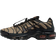 NIKE Air Max Plus Utility M - Khaki/Safety Orange/Black