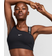 Nike Asymmetrisk Pro Swoosh-sports-bh med støtte og indlæg sort