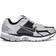 NIKE Zoom Vomero 5 M - Metallic Silver/Pure Platinum/White/Black