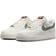 Nike Air Force 1 ’07 M - Sail/Light Bone/University Red/Jade Horizon