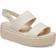 Crocs Damen Brooklyn Low Wedge Sandale, Sandstein