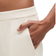 Lululemon Faltenhose Mit Mittelhohem Bund Aus Softstreme Regular Für Frauen - Light Ivory