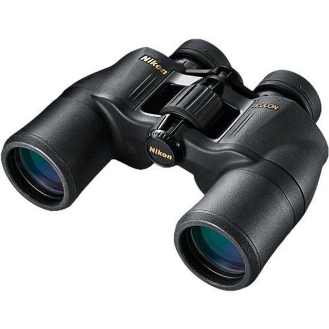 Nikon Aculon A211 10x42 Binoculars