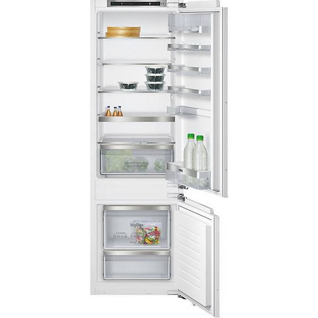Siemens KI87SAF30G White Integrated Fridge Freezer Low Frost