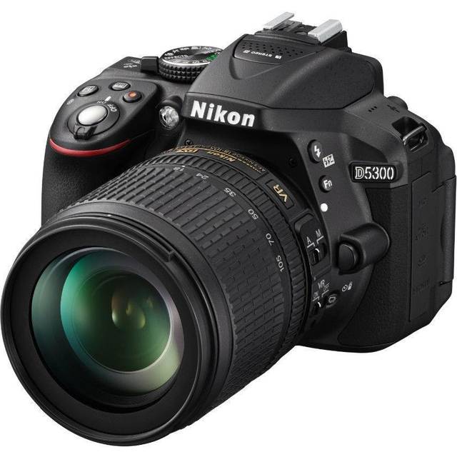 Nikon D5300 DSLR Camera + AF-S DX 18-105mm f/3.5-5.6G ED VR Lens
