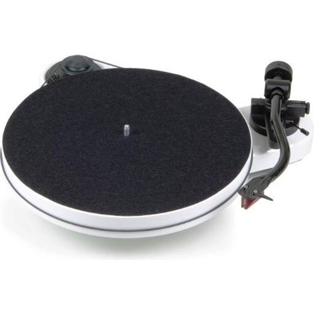 Pro-Ject RPM 1 Carbon utan pickup, svart