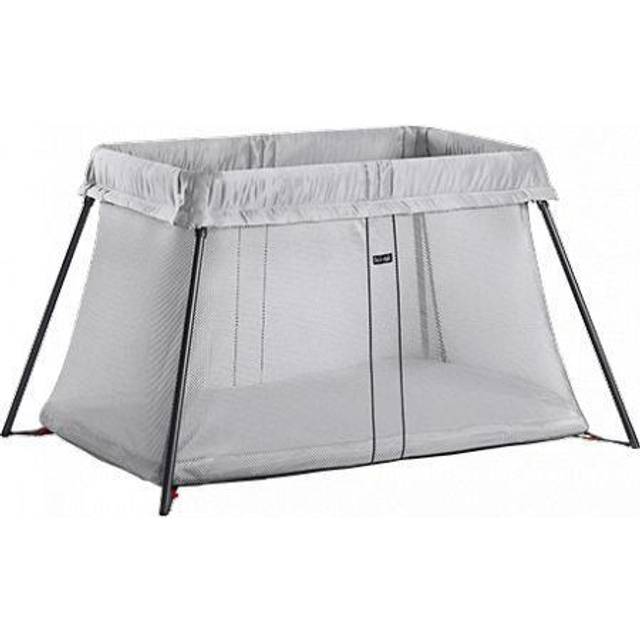 BabyBjörn BabyBjörn Travel Crib Light - Rejseseng test - Babyhelp.dk